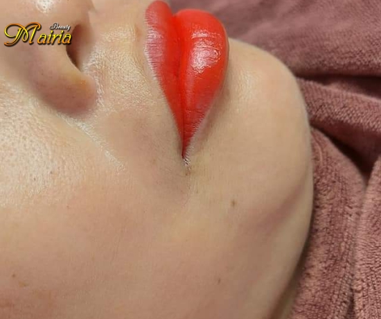 Phun môi collagen - phun mày điêu khắc sợi mày nam nữ 